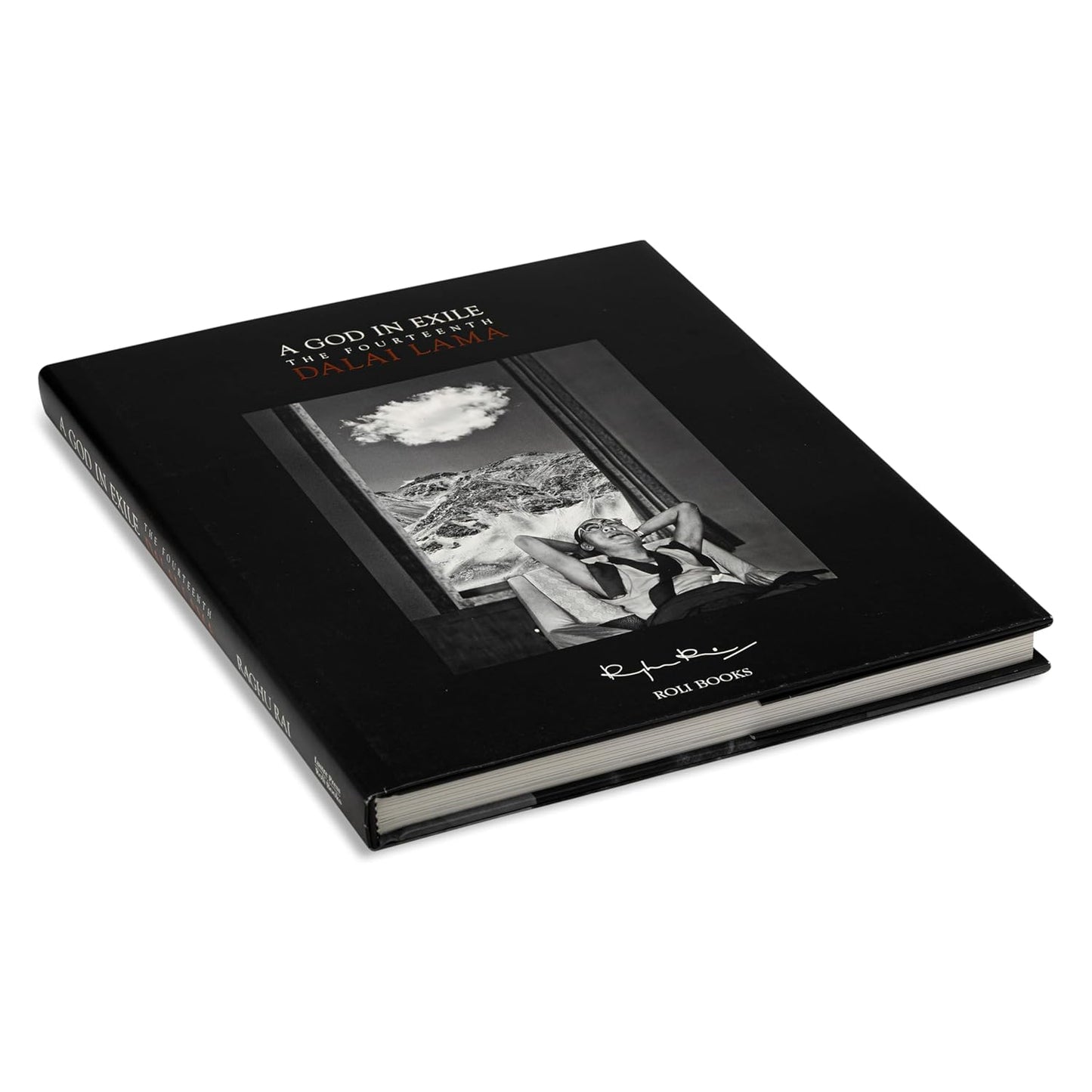A God In Exile : The Fourteenth Dalai Lama